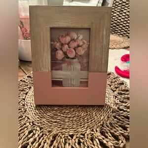 💗NWT Shabby Chic picture Frame 4x6